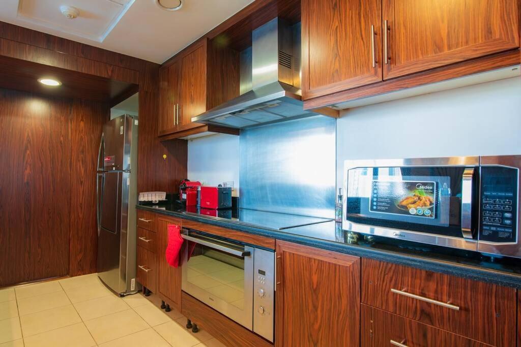 First Class 3br With Full Burj Khalifa View Апартаменти *